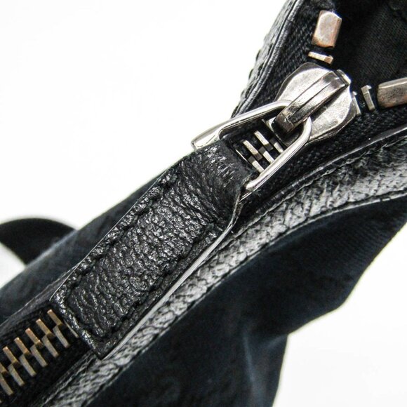 GUCCI Black Leather Shoulder Bag - Picture 5 of 12